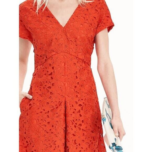 Banana Republic Lace V-Neck Dress Size 0P Geo Red - Picture 3 of 8